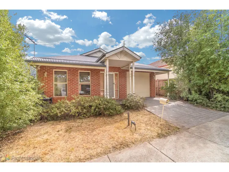 Second view of Homely house listing, 19 Beechville Place, Craigieburn VIC 3064