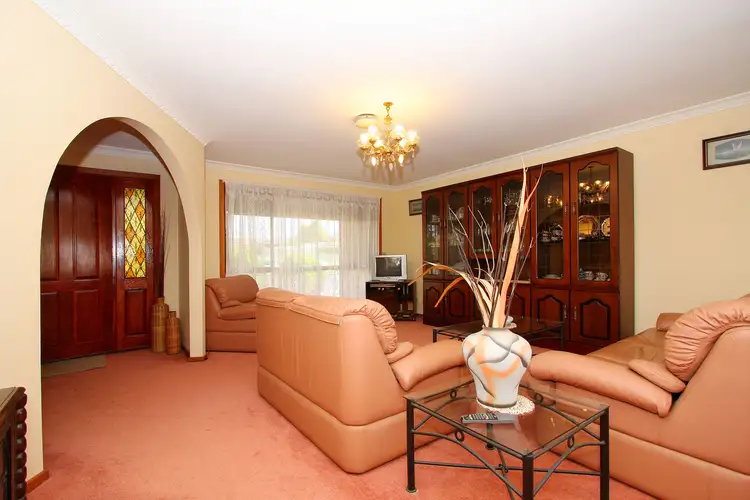 Fifth view of Homely house listing, 4 Minerva Crescent, Keilor Downs VIC 3038