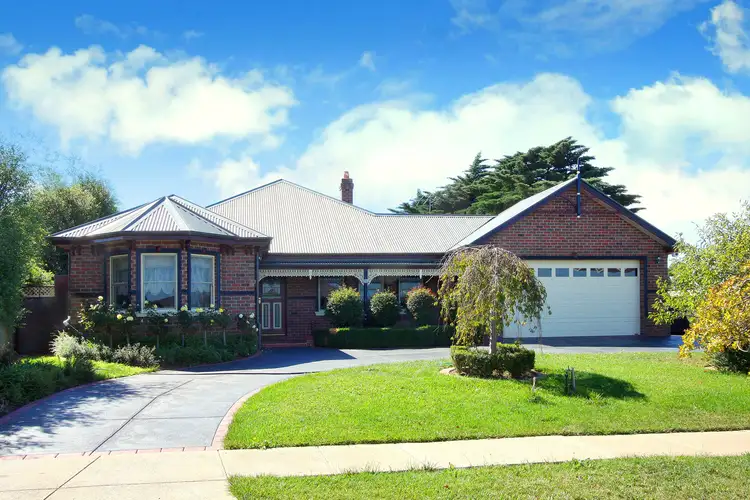 68 Castlewellan Boulevard, Hillside VIC 3037