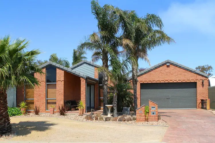 12 Spellman Avenue, Sydenham VIC 3037