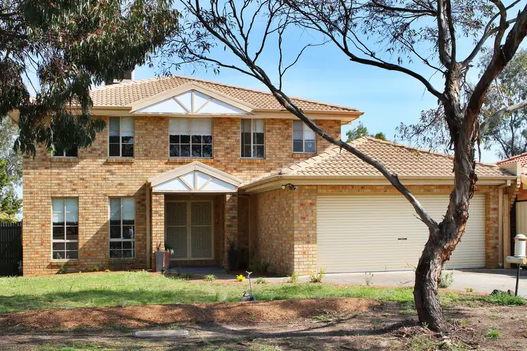 25 Saronvale Crescent, Hillside VIC 3037