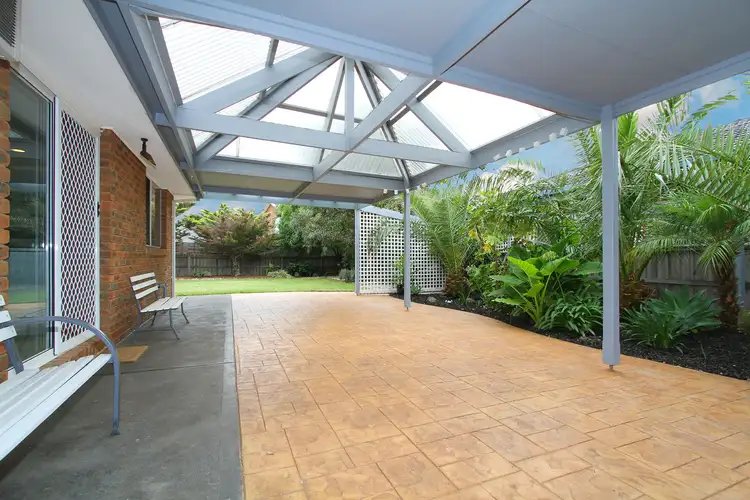 Fifth view of Homely house listing, 4 Beckwith Court, Taylors Lakes VIC 3038