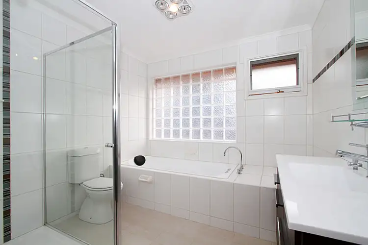 Sixth view of Homely house listing, 3 Lotis Court, Keilor Downs VIC 3038