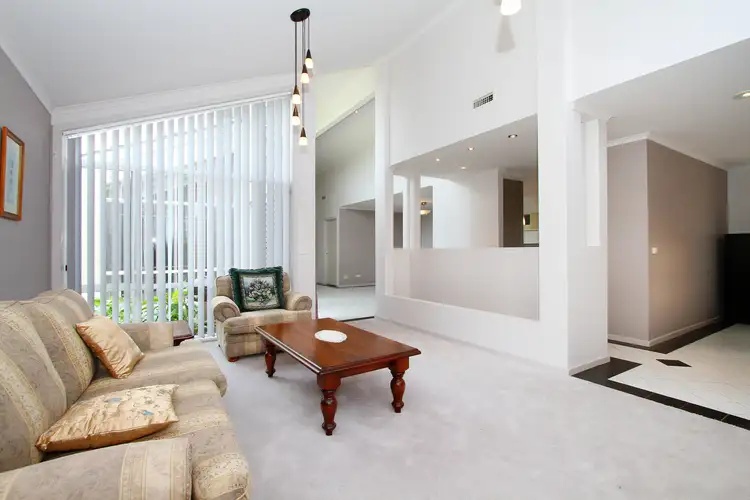 Seventh view of Homely house listing, 10 Attley Court, Keilor Downs VIC 3038
