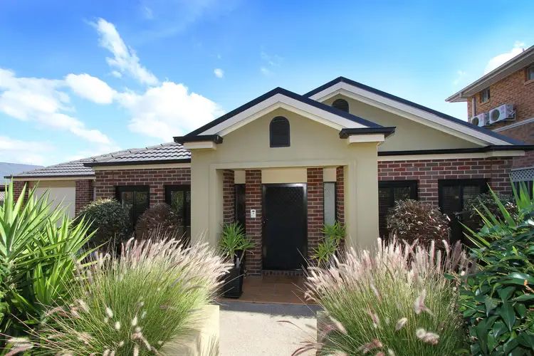 15 Warrens Brook Road, Hillside VIC 3037