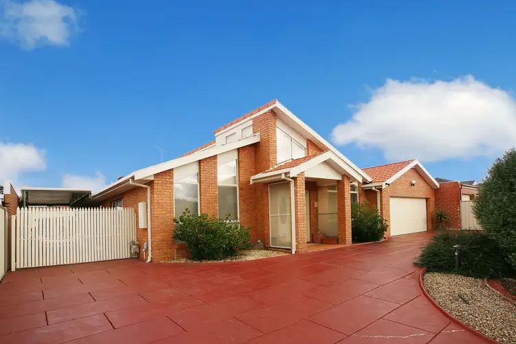 Main view of Homely house listing, 37 Saratoga Crescent, Keilor Downs VIC 3038