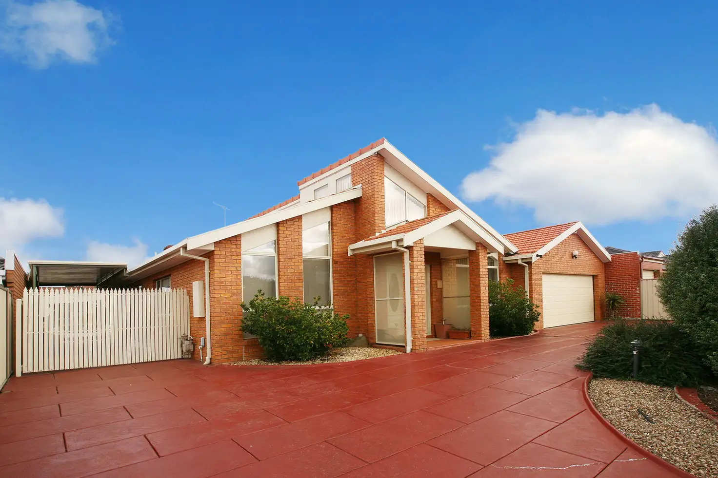 Main view of Homely house listing, 37 Saratoga Crescent, Keilor Downs VIC 3038