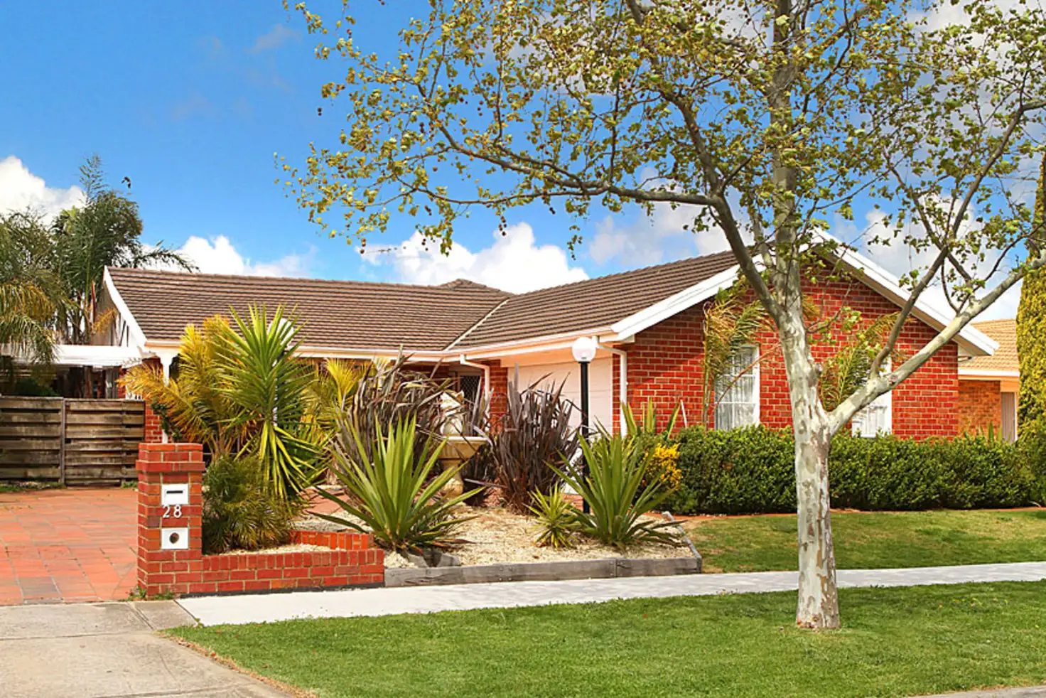Main view of Homely house listing, 28 Sandpiper Drive, Taylors Lakes VIC 3038