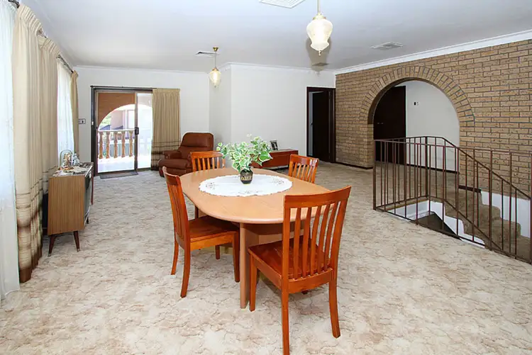 Seventh view of Homely house listing, 1 Harcourt Avenue, St Albans VIC 3021
