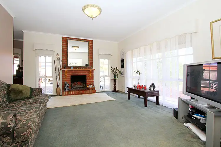 Third view of Homely house listing, 10 Madison Close, Taylors Lakes VIC 3038