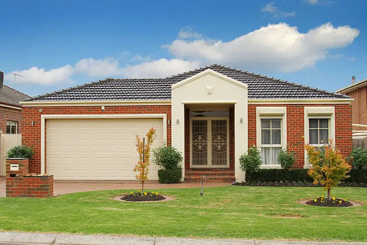 13 Luscander Court, Hillside VIC 3037