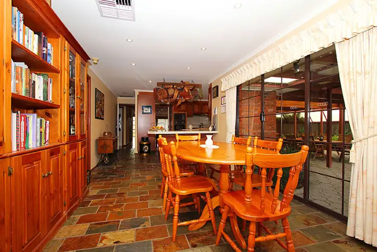 Seventh view of Homely house listing, 8 Swift Court, Keilor Downs VIC 3038