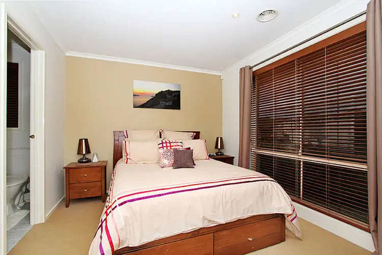 Seventh view of Homely house listing, 6 Sylvia Close, Hillside VIC 3037