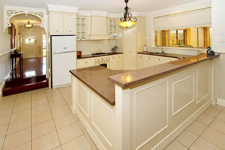 Fifth view of Homely house listing, 68 Saronvale Crescent, Hillside VIC 3037