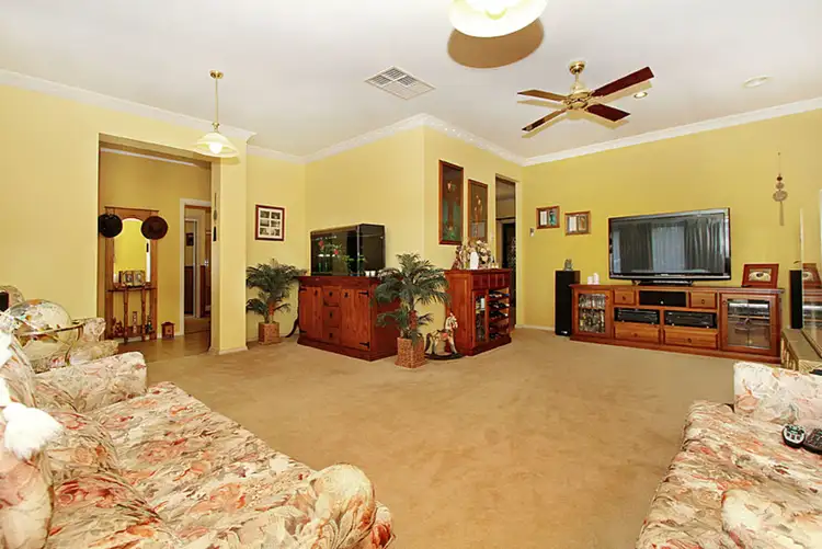 Sixth view of Homely house listing, 1 Daws Court, Taylors Lakes VIC 3038