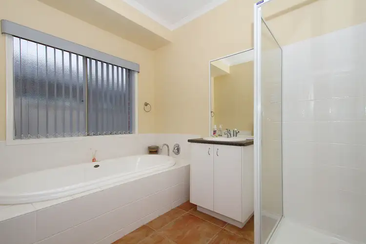 Seventh view of Homely house listing, 4 Georges Court, Taylors Hill VIC 3037