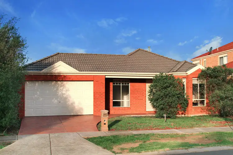 10 Brewster Way, Taylors Hill VIC 3037