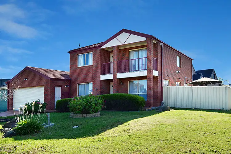 23 Albertine Crescent, Sydenham VIC 3037