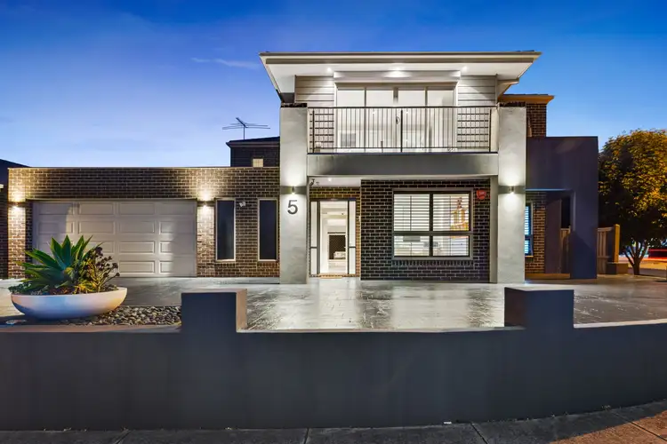 Second view of Homely house listing, 5 The Esplanade, Taylors Hill VIC 3037