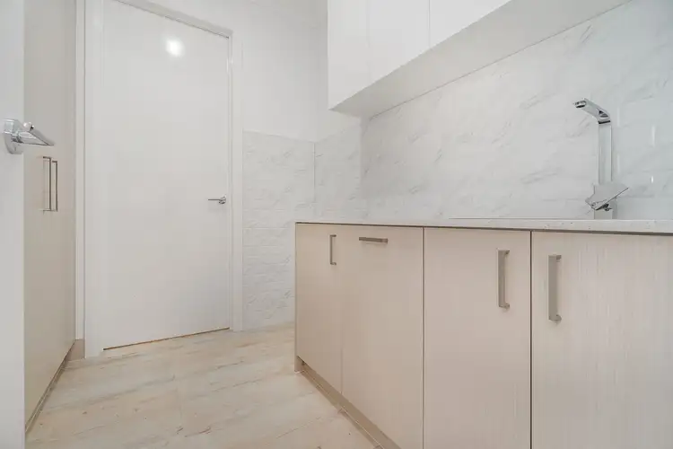 Fifth view of Homely house listing, 20 Banjolina Circuit, Craigieburn VIC 3064