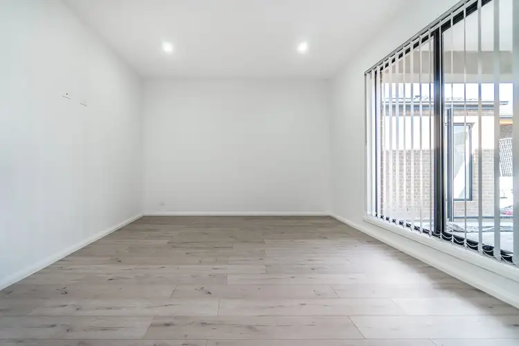 Sixth view of Homely house listing, 20 Banjolina Circuit, Craigieburn VIC 3064
