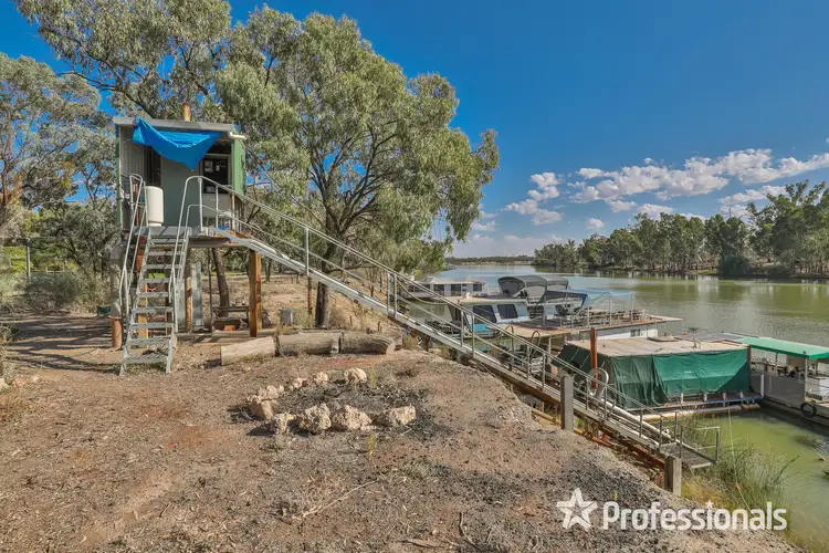 Second view of Homely rural property listing, 62 Cootamundra Avenue, Red Cliffs VIC 3496