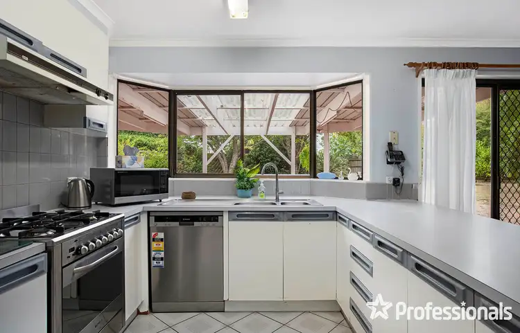 Sixth view of Homely house listing, 6 Parker Road, Silvan VIC 3795