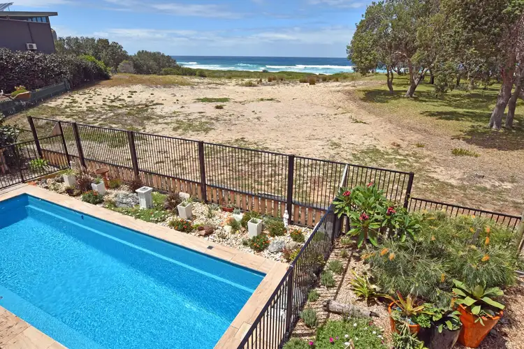 2 Seaview Avenue