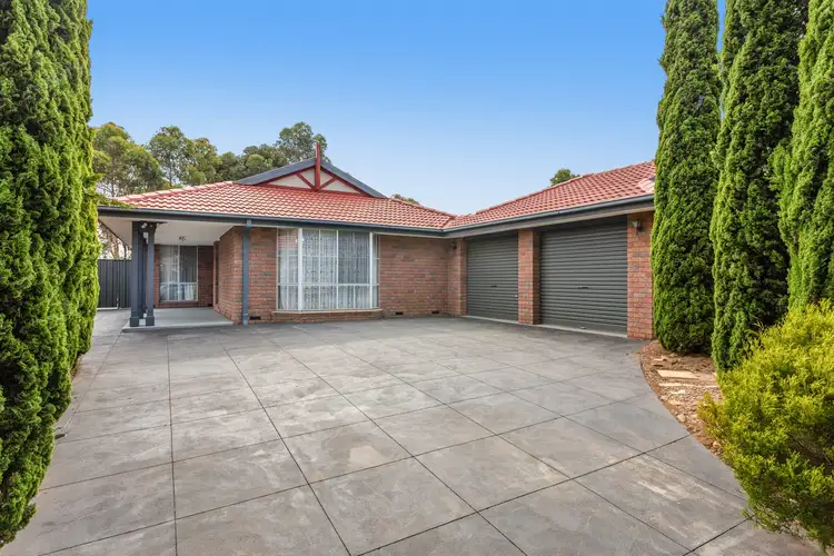 14 Dunai Walk, Delahey VIC 3037