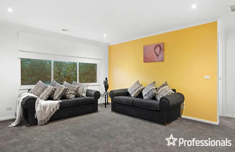 Third view of Homely house listing, 33 Freshfield Avenue, Mooroolbark VIC 3138