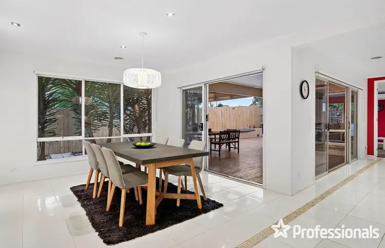Fourth view of Homely house listing, 33 Freshfield Avenue, Mooroolbark VIC 3138