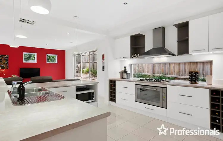 Sixth view of Homely house listing, 33 Freshfield Avenue, Mooroolbark VIC 3138