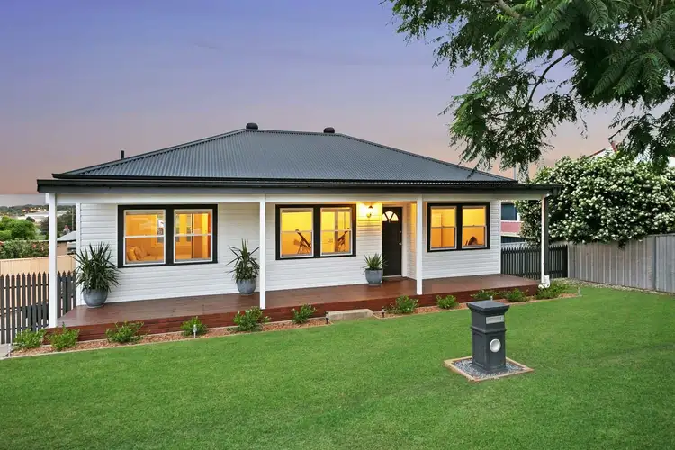 8 Lions Street, Telarah NSW 2320