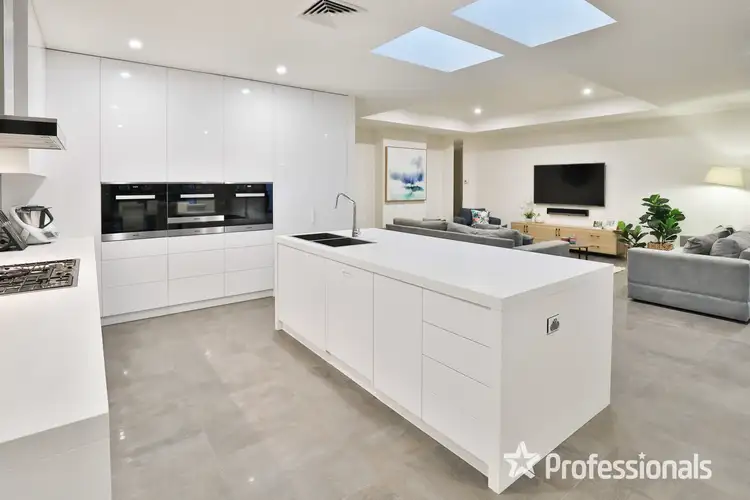 Fourth view of Homely house listing, 2 Valentino Court, Mildura VIC 3500