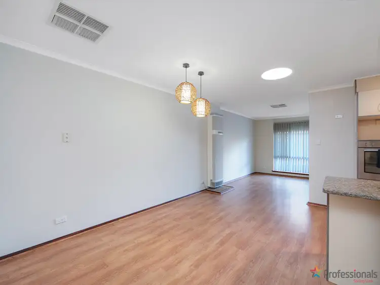 Sixth view of Homely house listing, 2/60 Marlboro Road, Swan View WA 6056