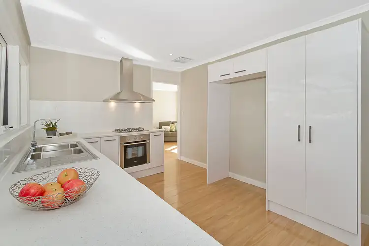 Sixth view of Homely house listing, 5 Roycroft Avenue, Gulfview Heights SA 5096