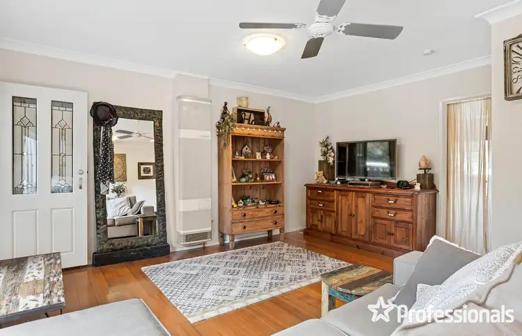 Fifth view of Homely unit listing, 1/28 Shakespeare Avenue, Mooroolbark VIC 3138