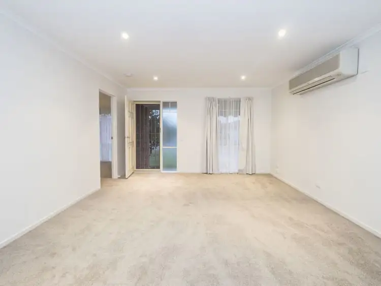 Fourth view of Homely house listing, 8 Warren Court, Shepparton VIC 3630