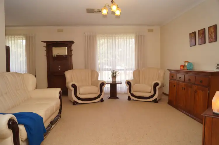 Fifth view of Homely house listing, 2 Nolan Court, Shepparton VIC 3630