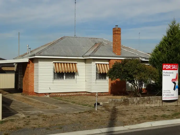 Main view of Homely house listing, 10 Symons Street, Wendouree VIC 3355