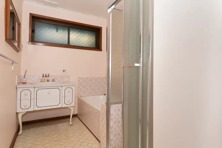 Sixth view of Homely house listing, 122 Albert Street, Seddon VIC 3011