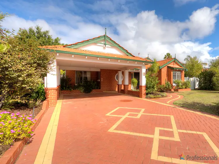 25 Platinum Way, Forrestfield WA 6058