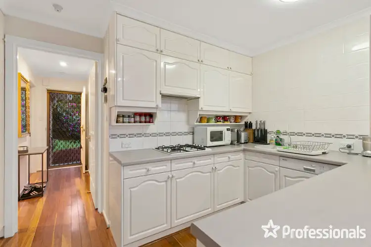 Fourth view of Homely house listing, 2 Gould Place, Mooroolbark VIC 3138