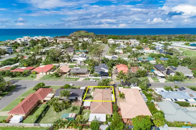 Third view of Homely semi-detached listing, 1/6 Ti Tree Avenue, Bogangar NSW 2488