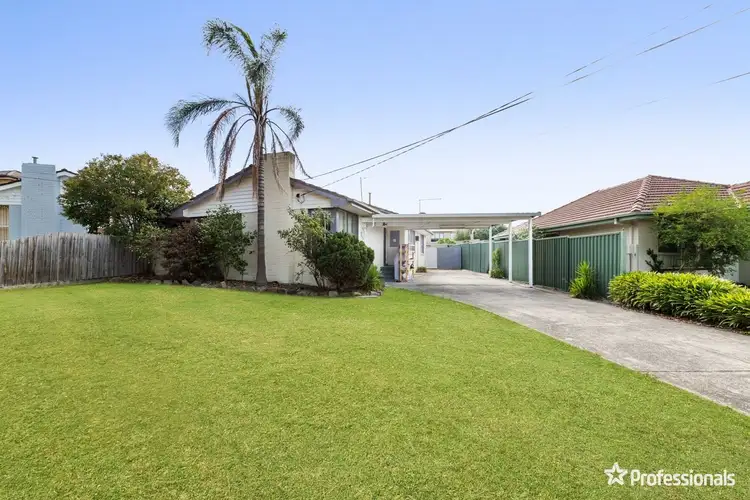 7 Monaro Close, Wantirna South VIC 3152