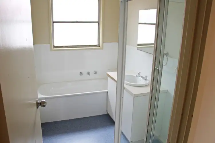 Fifth view of Homely house listing, 10 Myall Place, Mildura VIC 3500