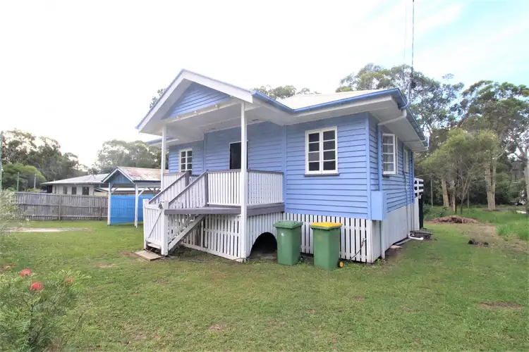 3 Tukkeri Street, Macleay Island QLD 4184