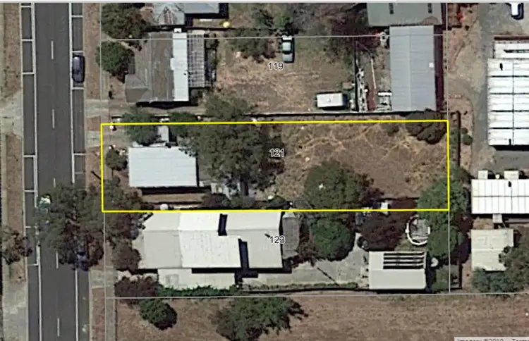 121 Yarrowee Street, Sebastopol VIC 3356