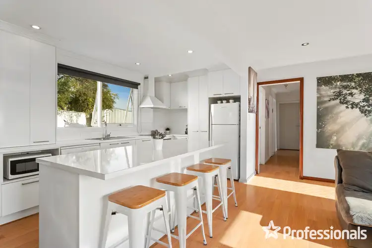 19 Dunoon Street, Mooroolbark VIC 3138