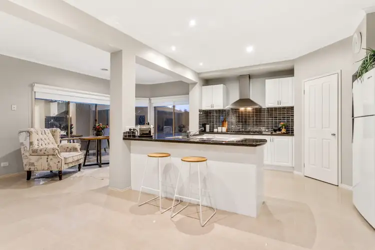 Fifth view of Homely house listing, 2 The Walk, Taylors Hill VIC 3037